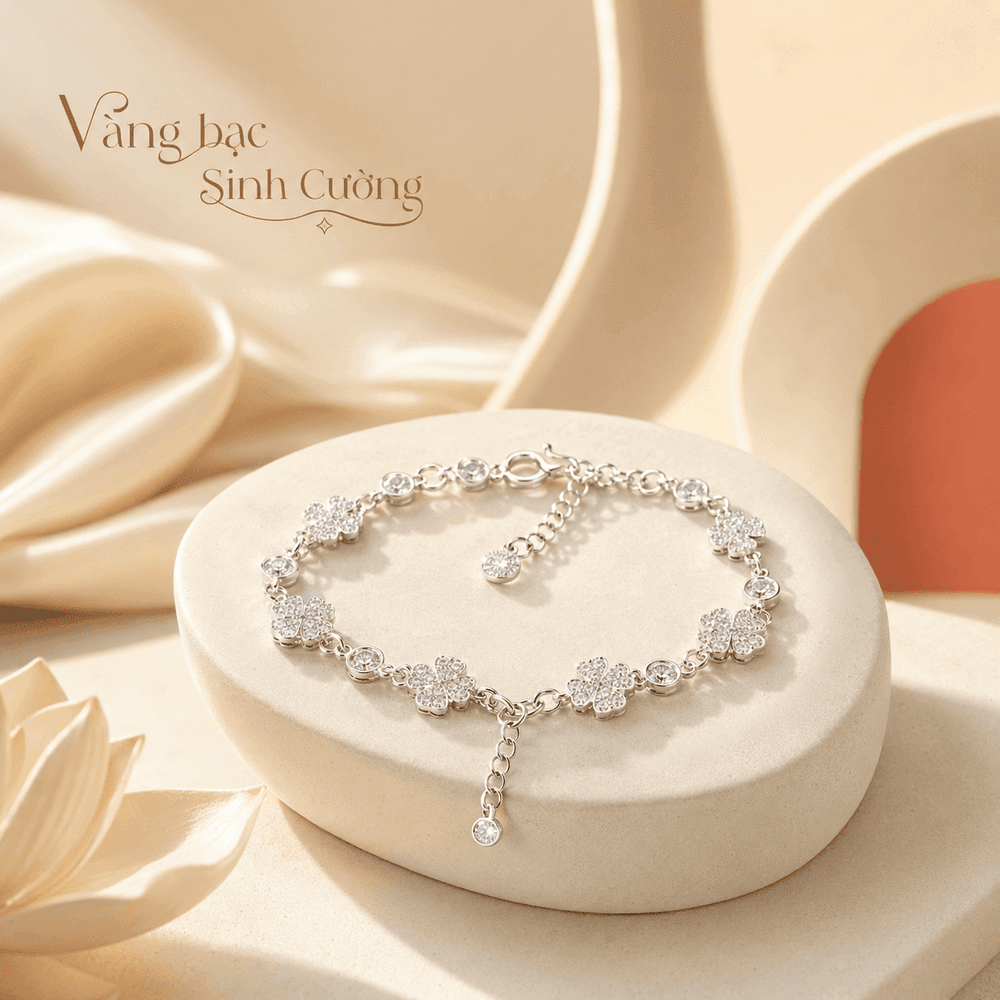 Lắc Tay Bạc Cỏ Bốn Lá Ánh Sao — Bac